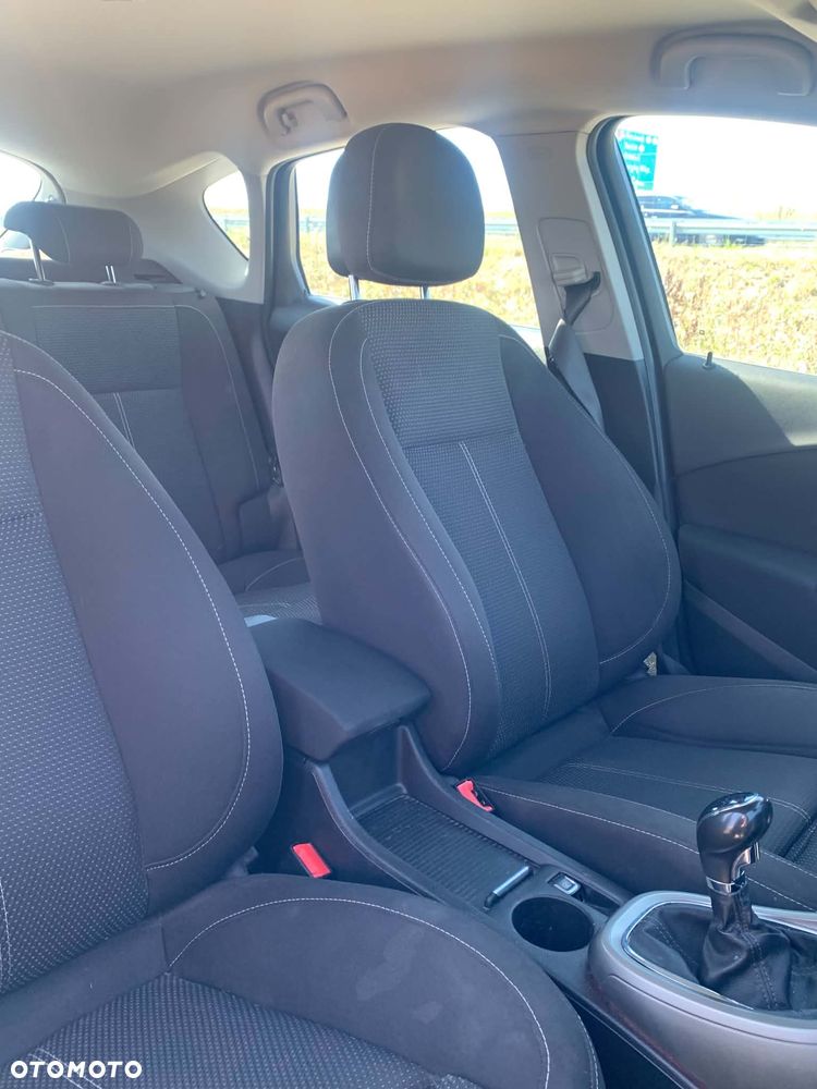 Opel Astra 1.4 T Cosmo EU6 - 10
