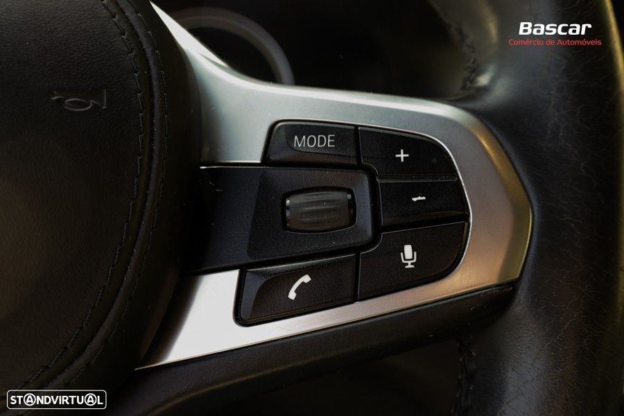 BMW 530 e iPerformance Pack M - 34