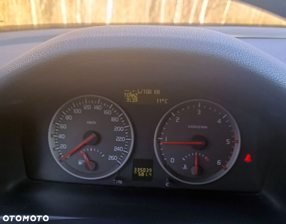 Volvo V50 2.0D Momentum - 16