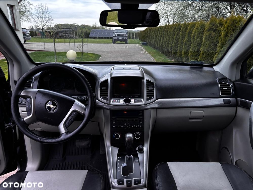 Chevrolet Captiva 3.0 V6 LTZ - 5