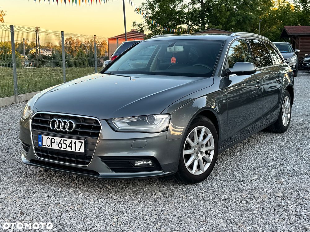Audi A4 Avant - 16