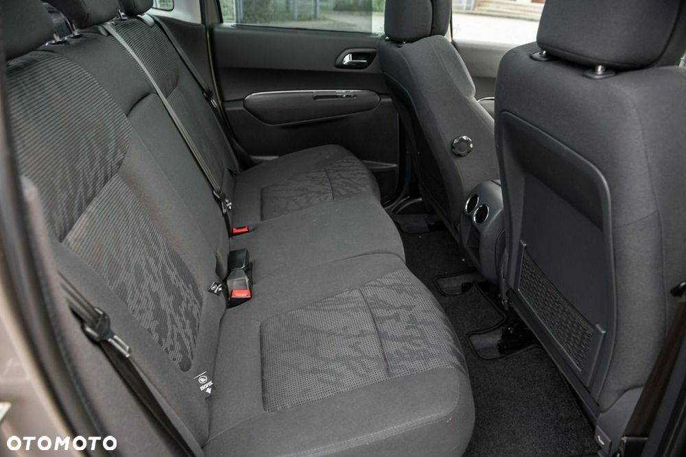 Peugeot 3008 HDi 115 Allure - 9