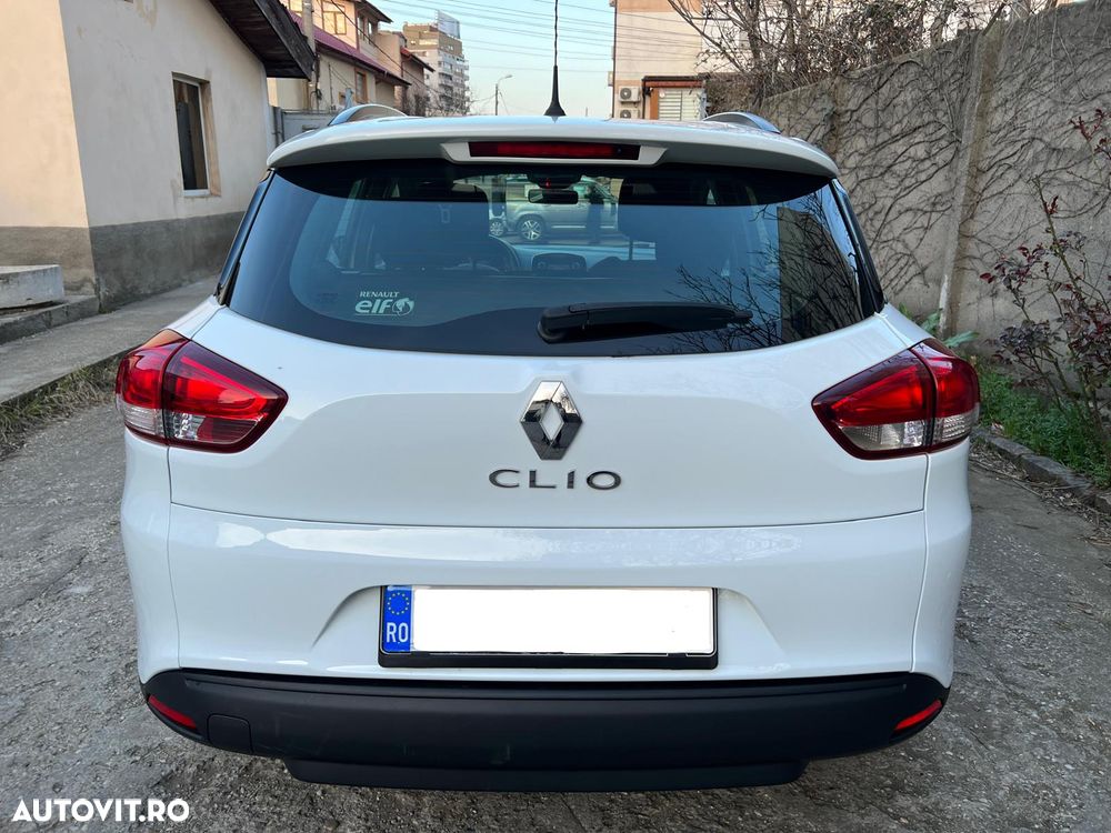 Renault Clio - 10