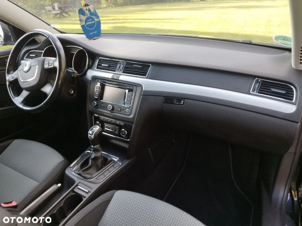 Skoda Superb 2.0 TDI Elegance - 19