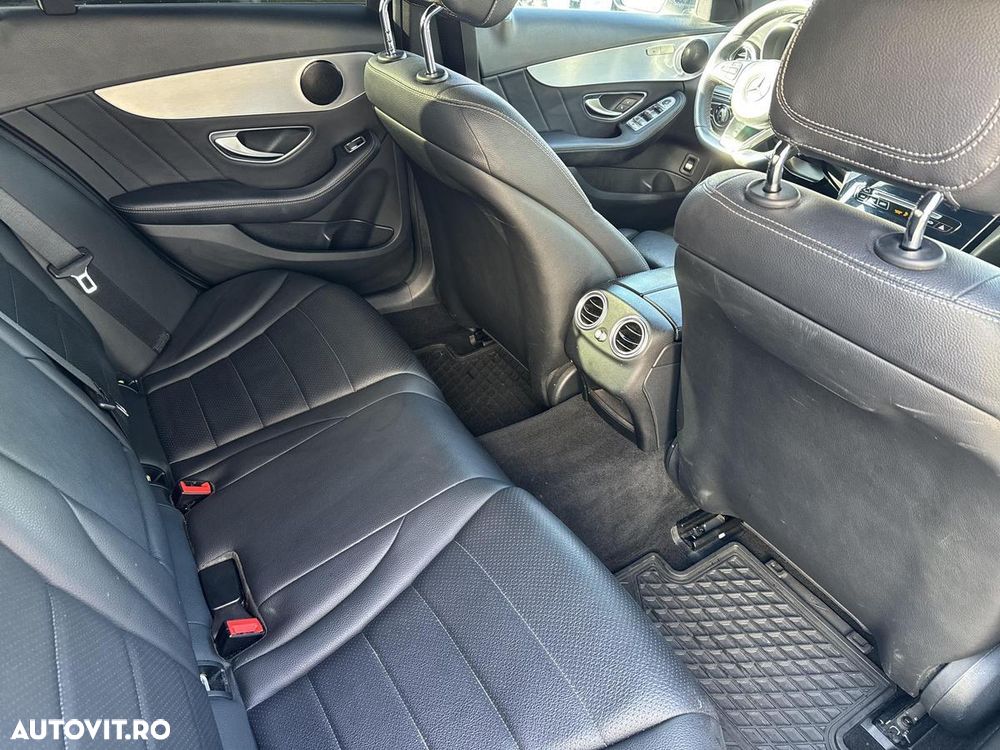 Mercedes-Benz C 220 d 4MATIC Aut. - 12