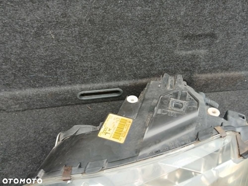 Audi A3 8P lampa przednia lewa - 4