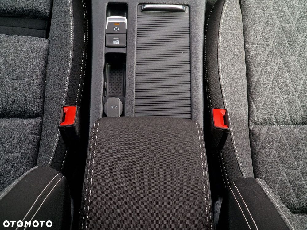 Volkswagen Passat Variant - 19