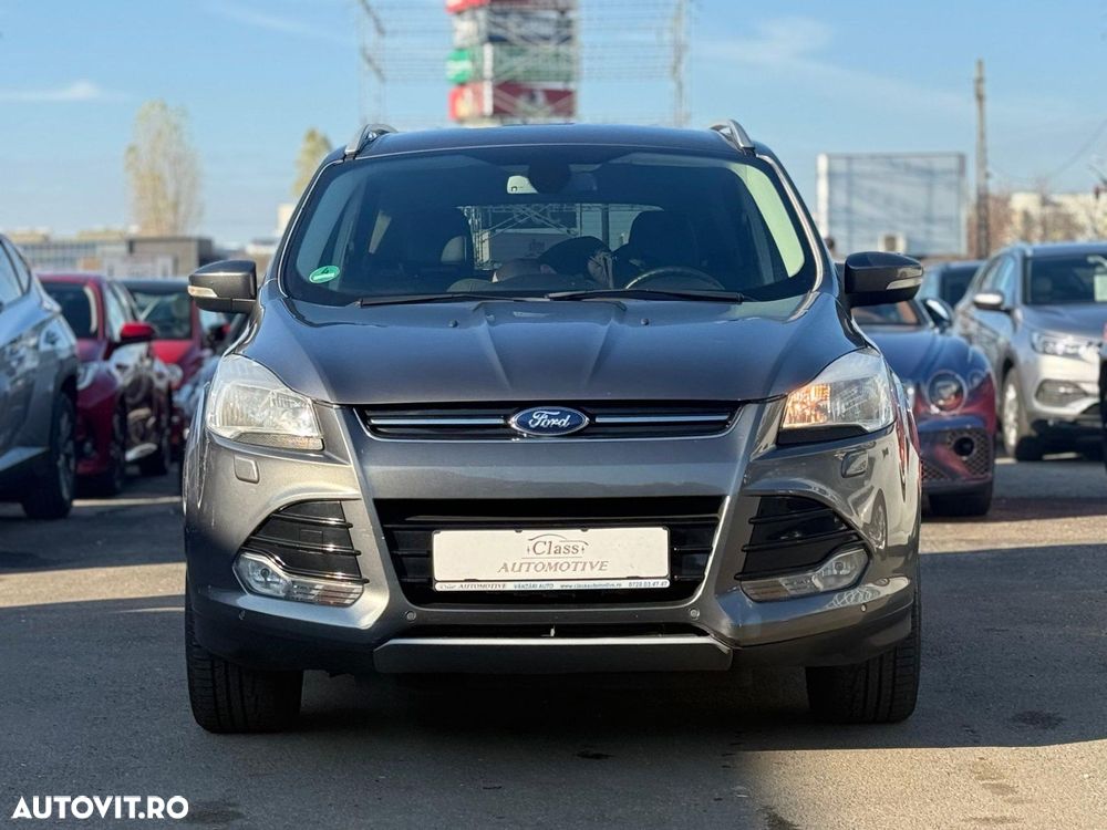 Ford Kuga - 2