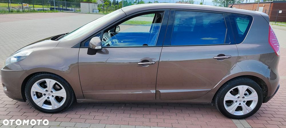 Renault Scenic - 12