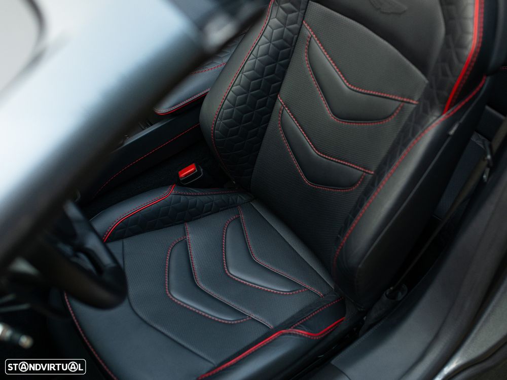 Aston Martin DBS Volante Superleggera - 25