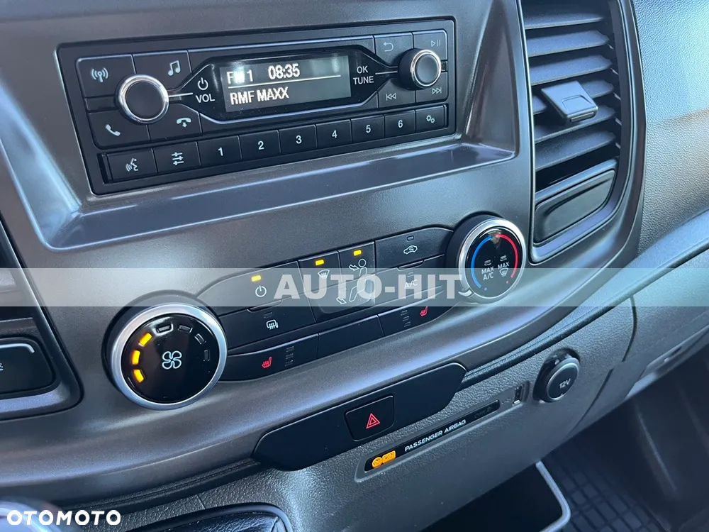 Ford Transit - 21