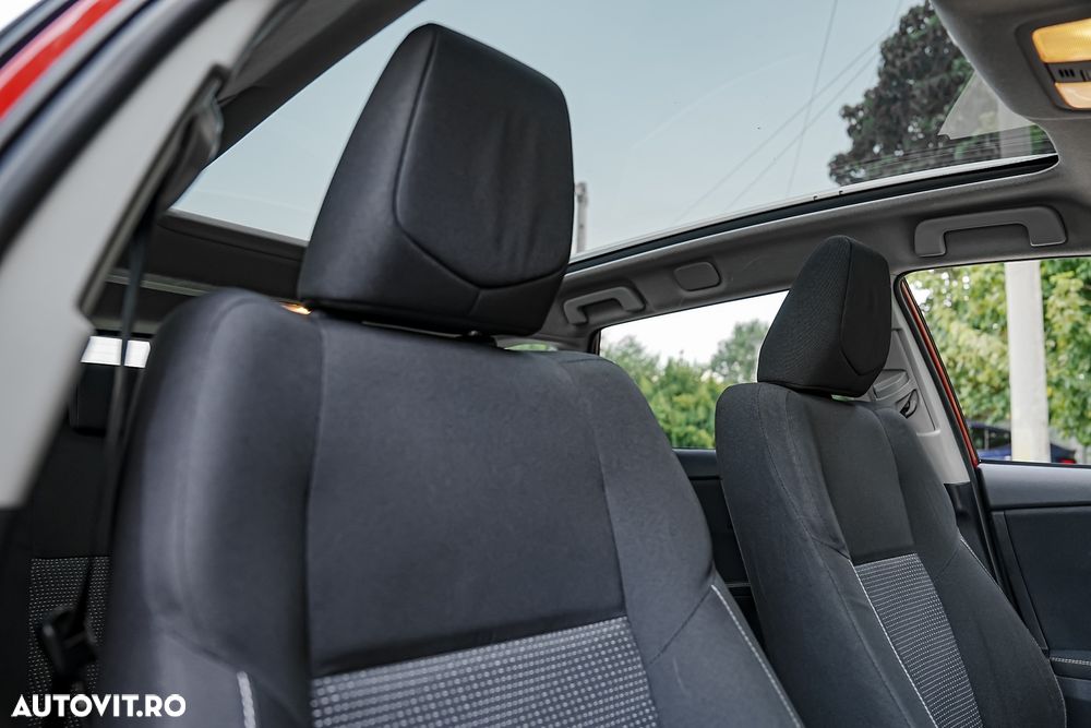 Toyota Auris - 13
