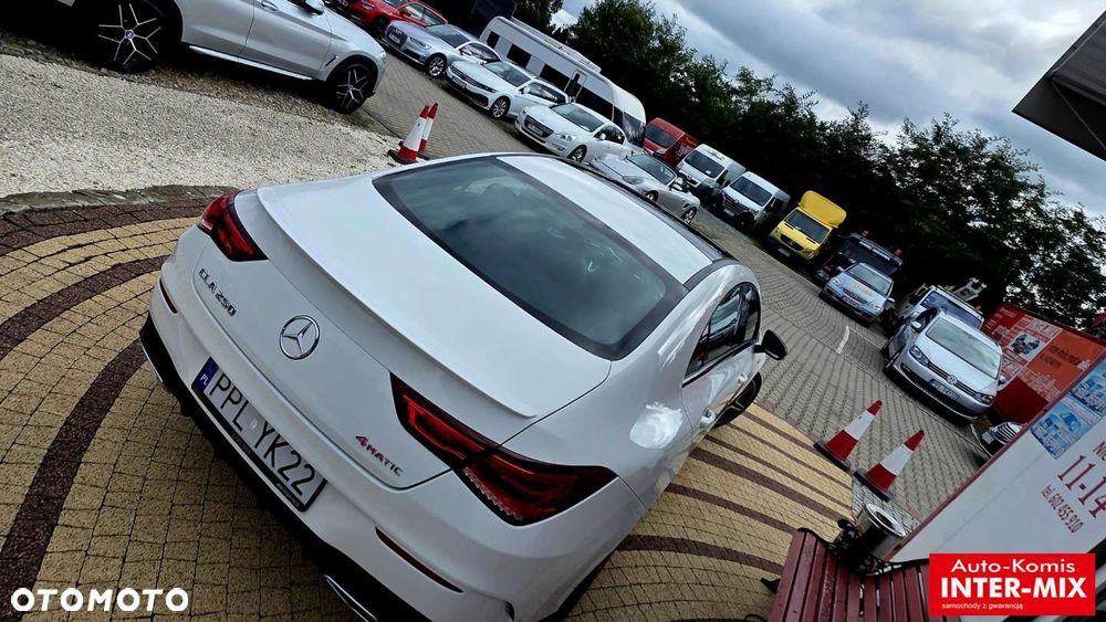 Mercedes-Benz CLA - 32
