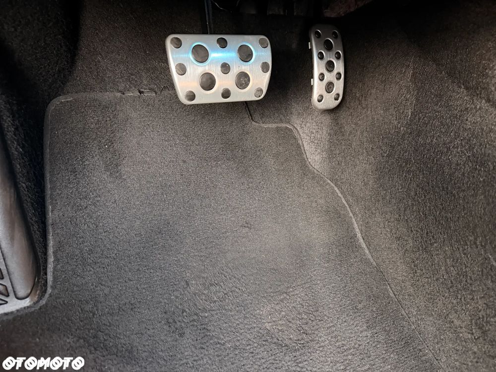 Toyota Yaris Cross 130 1.5 VVT-i GR Sport - 22