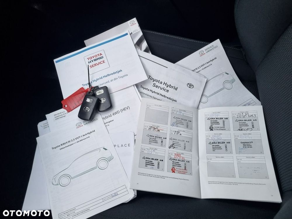 Toyota RAV4 Hybrid Premium 4x4 - 23