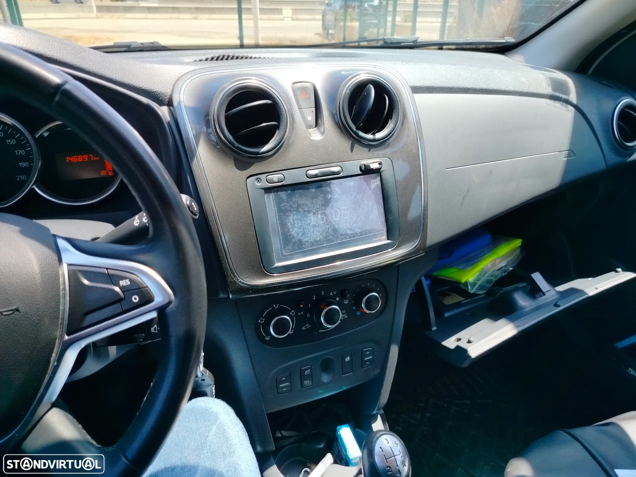 Dacia Sandero 1.5 dCi Stepway - 9