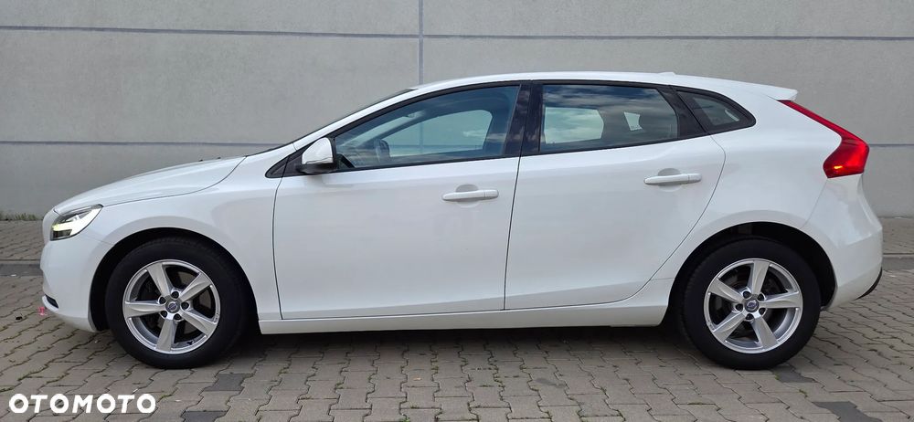Volvo V40 - 2