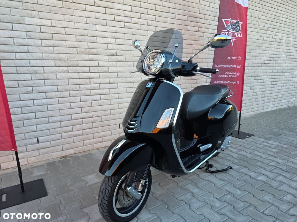 Vespa GTS - 12