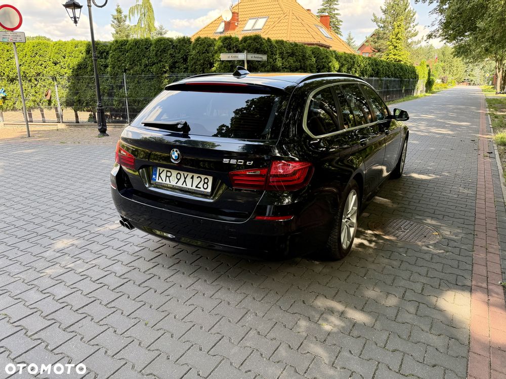 BMW Seria 5 520d - 3