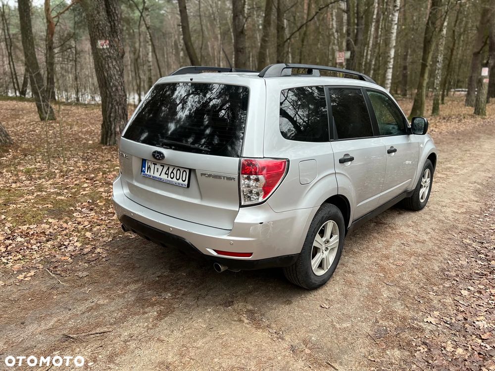 Subaru Forester 2.0 XA Euro5 - 11