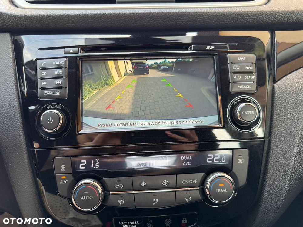 Nissan Qashqai 1.2 DIG-T N-Connecta - 23