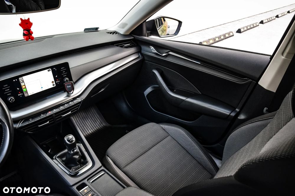 Skoda Octavia 1.0 TSI Active - 36