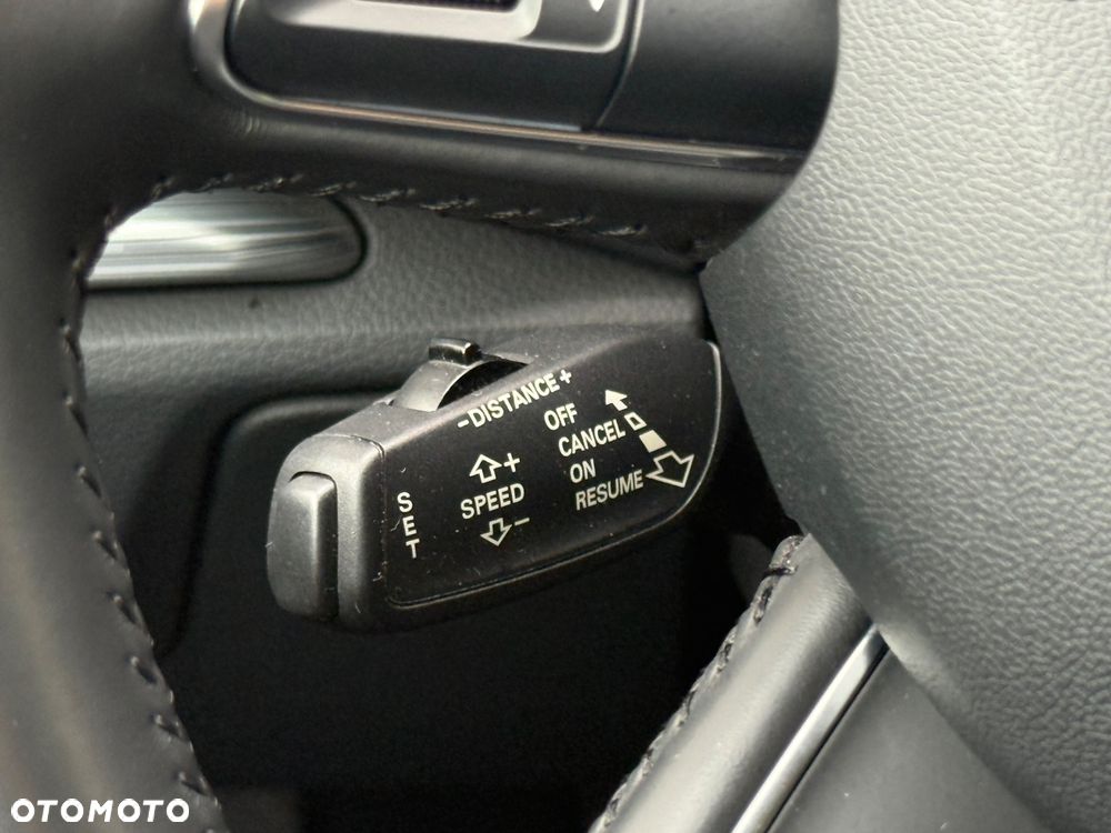 Audi A3 Sportback 1.4 TFSI Ambiente - 33