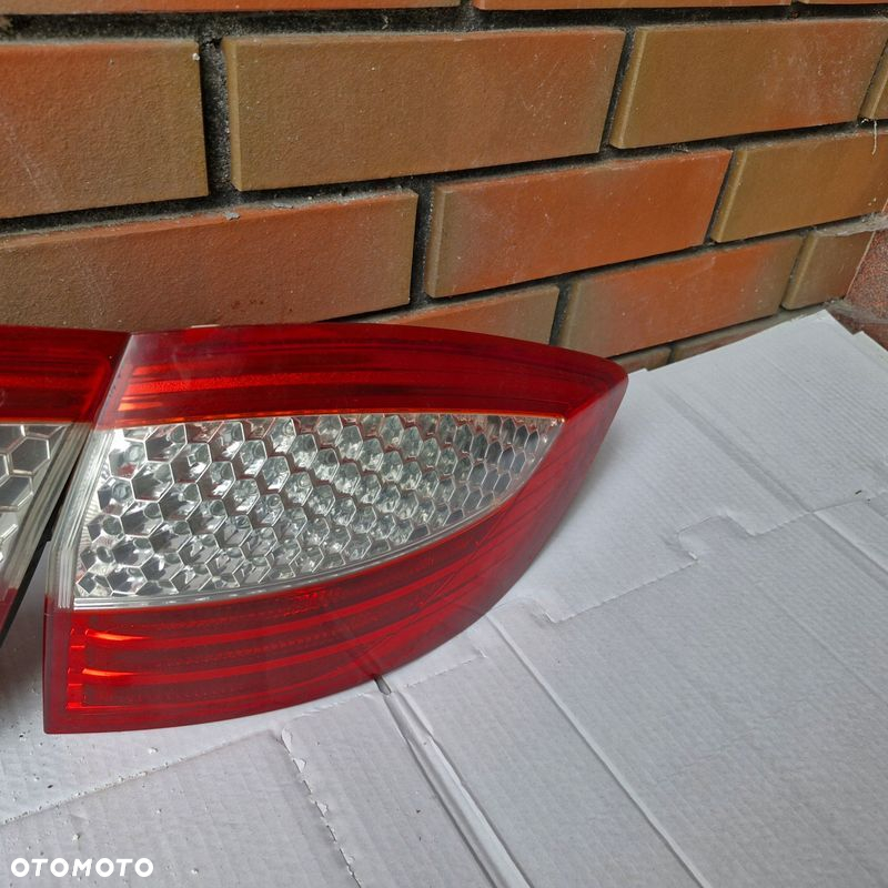 LAMPA PRAWY TYŁ TYLNA FORD MONDEO MK4 KOMBI (07-10) 7S71-13404-B EUROPA - 5