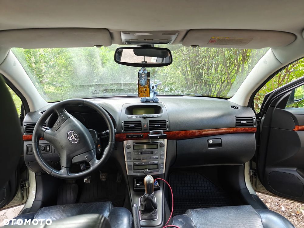 Toyota Avensis 2.0 VVT-i Prestige - 5