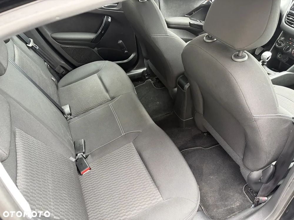 Peugeot 208 BlueHDi 100 Active - 12