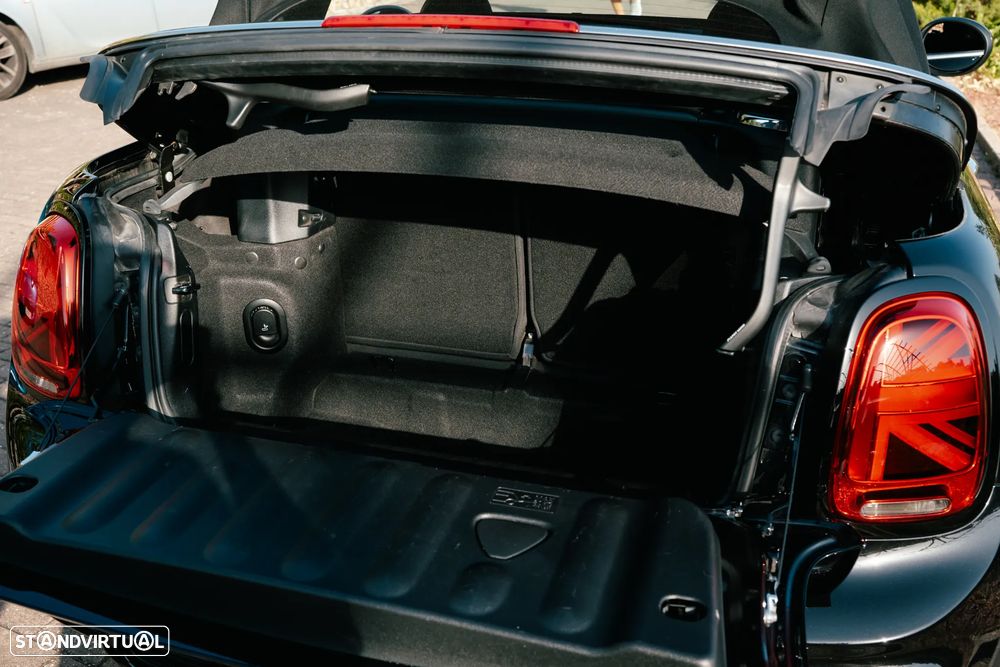 MINI Cabrio John Cooper Works Auto Desportiva - 35