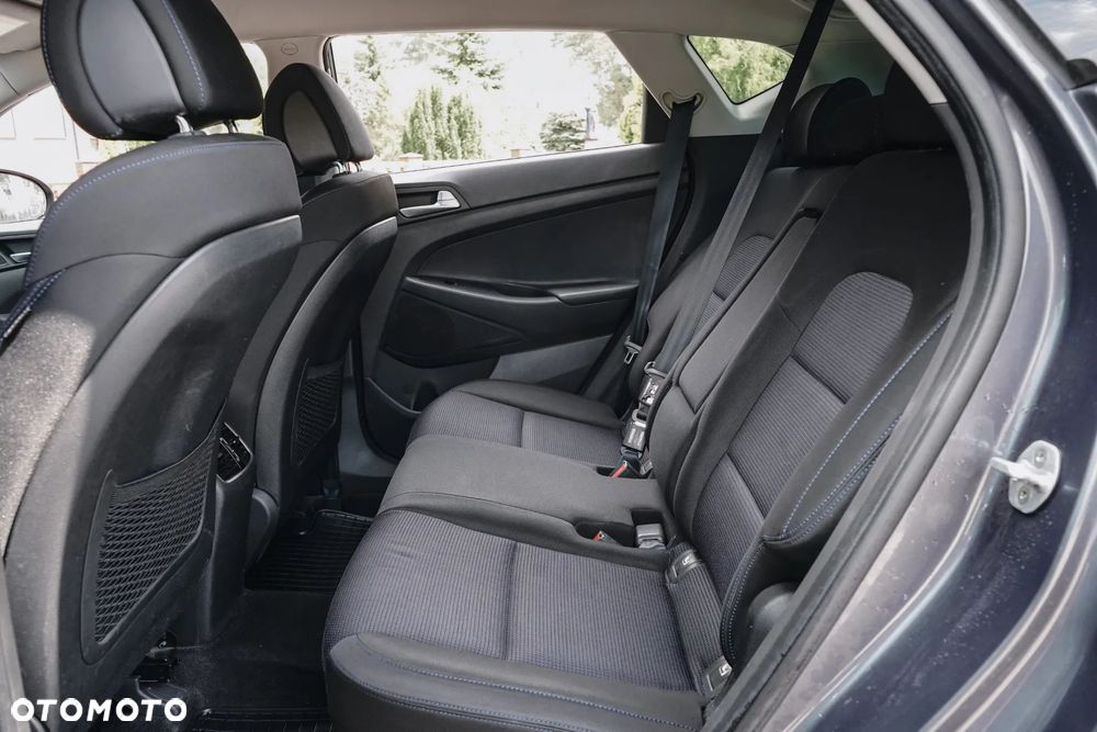 Hyundai Tucson blue 1.7 CRDi 2WD Advantage - 25
