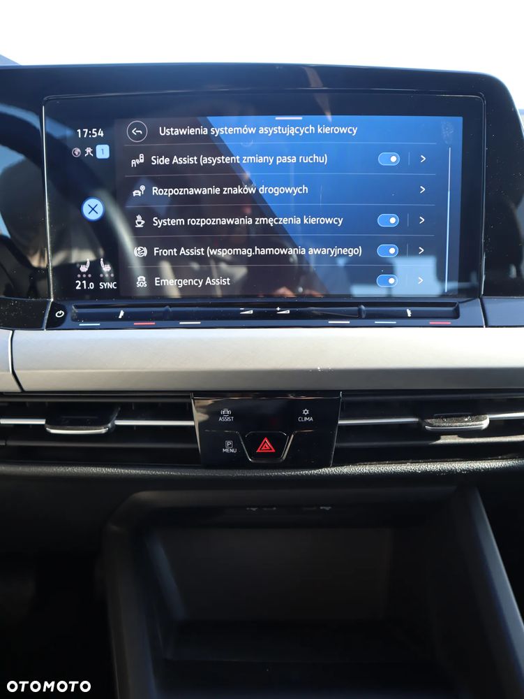 Volkswagen Golf - 21