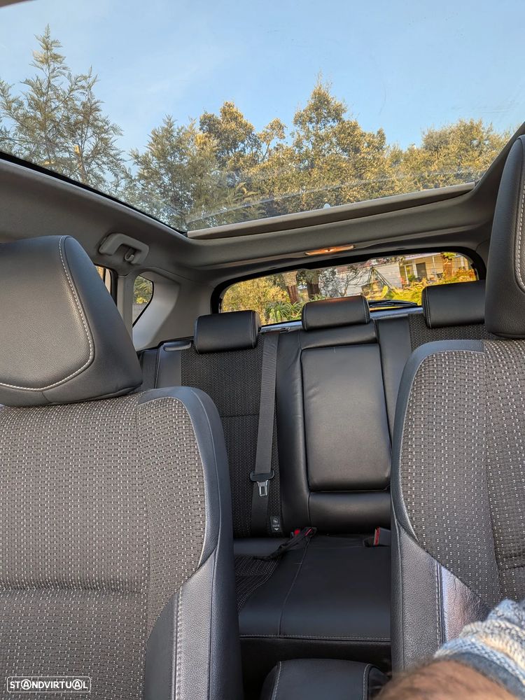 Toyota Auris 1.8 HSD Sport+Skyview +Navi - 9