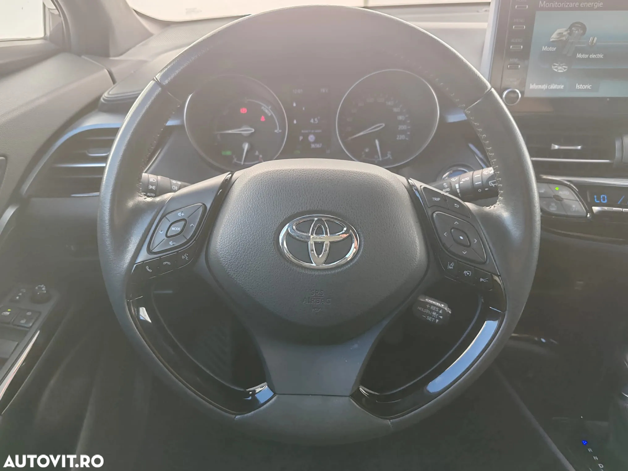 Toyota C-HR 1.8 HSD 122 CP 4x2 CVT C-ult Style - 13