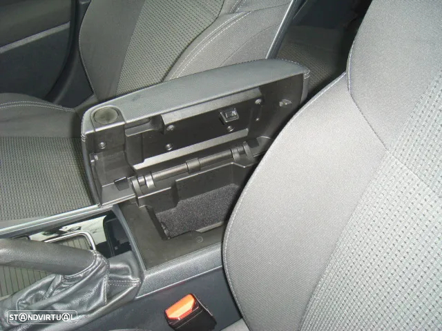 Peugeot 508 SW 1.6 HDi Access 115g - 38