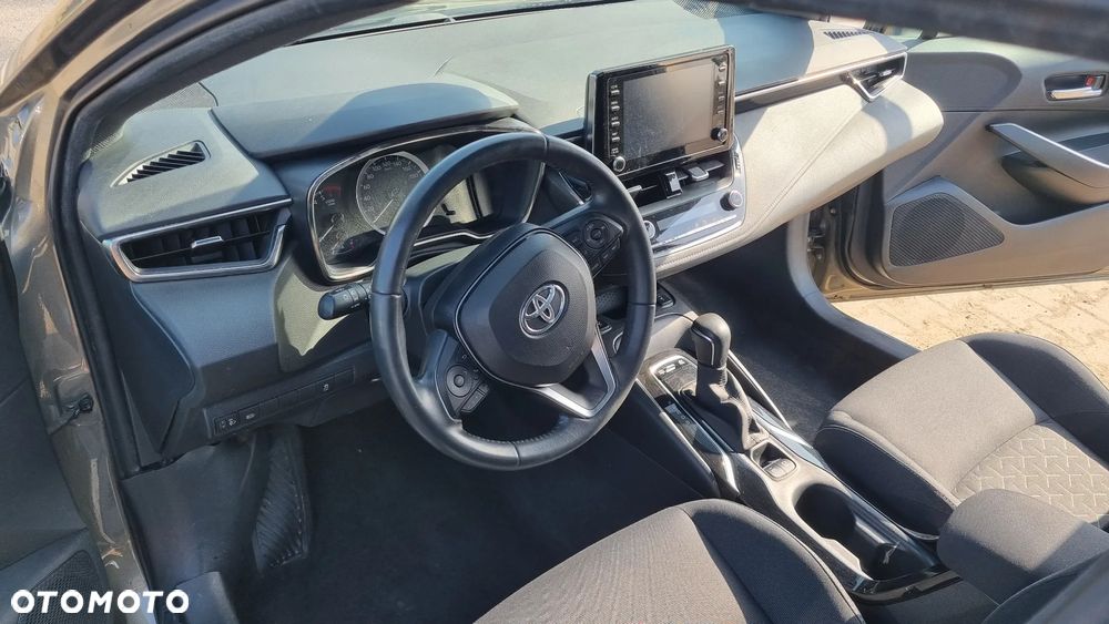 Toyota Corolla 1.8 Comfort - 31