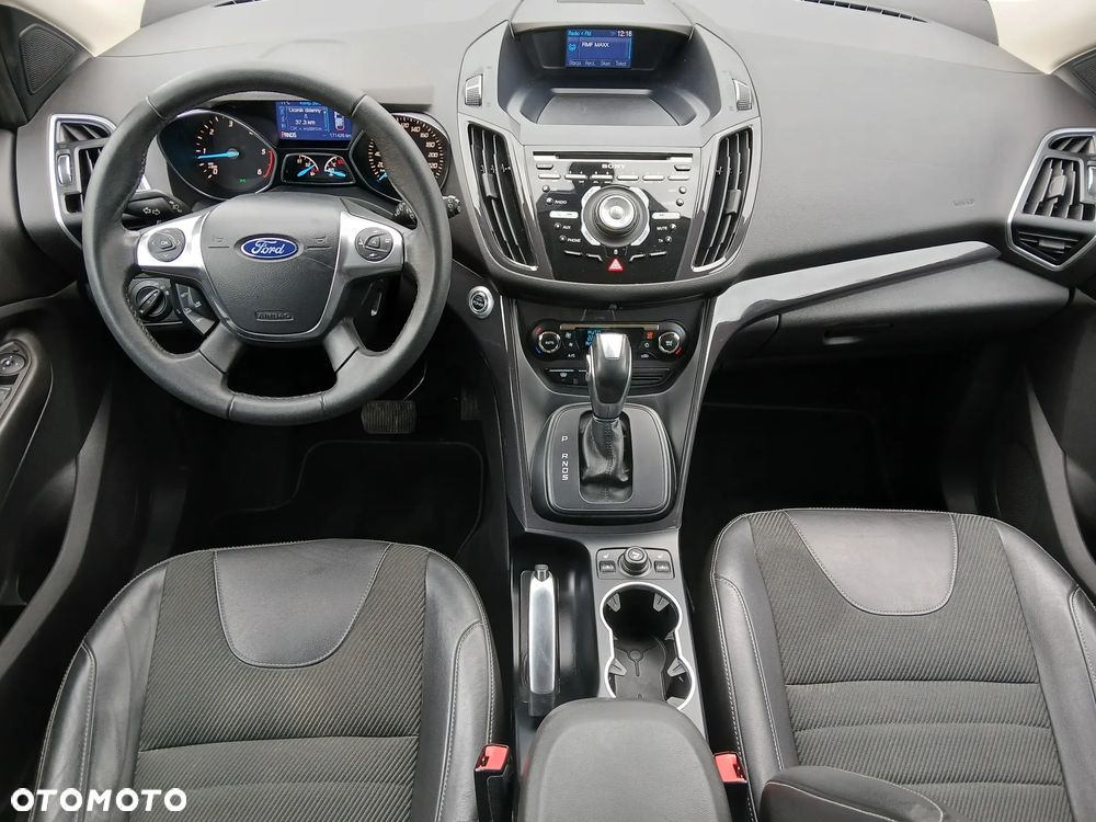 Ford Kuga 2.0 TDCi 4x4 Titanium - 4