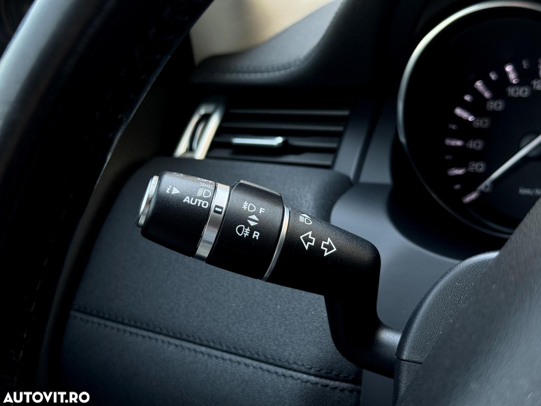 Land Rover Range Rover Evoque - 13