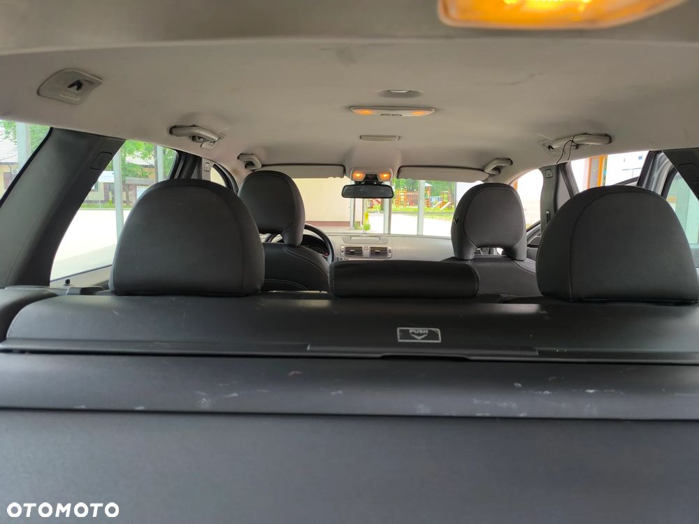 Volvo V50 2.0D - 16