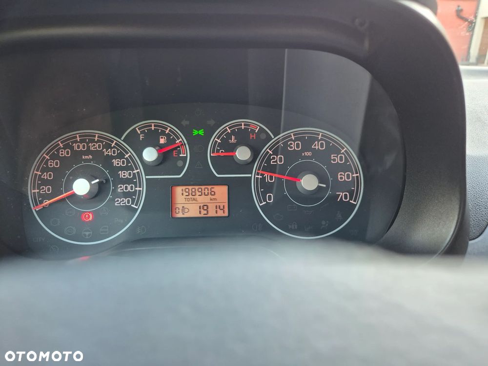 Fiat Punto - 5