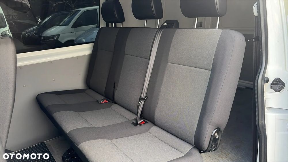 Volkswagen Transporter - 23