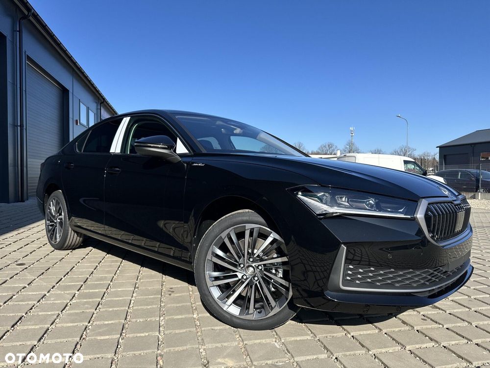 Skoda Superb 2.0 TSI 4x4 L&K DSG - 10