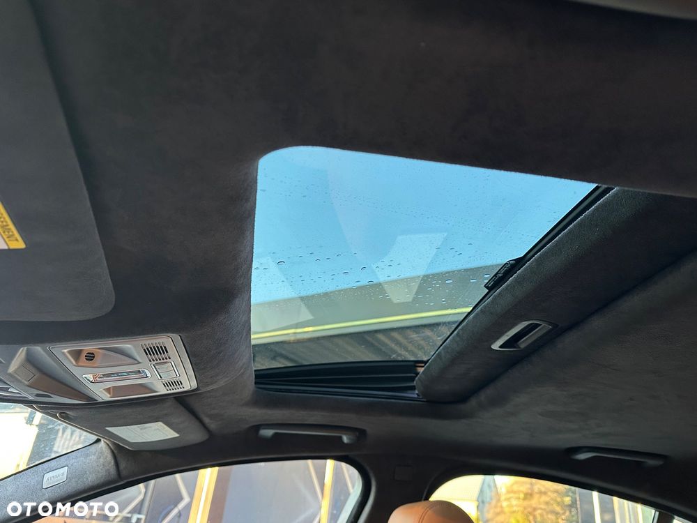 Jaguar XF XFR 5.0 V8 Kompressor - 14