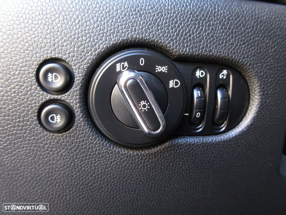 MINI 5 Portas One Sport Edition - 24