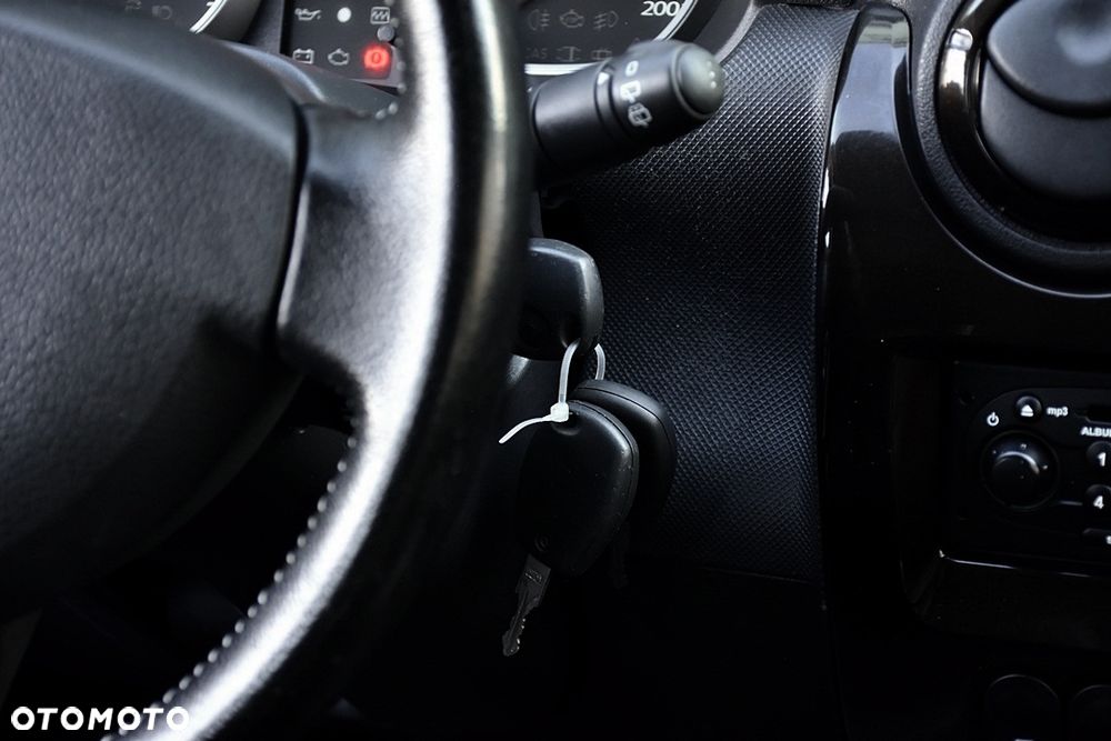 Dacia Duster 1.6 16V 4x2 Prestige - 19