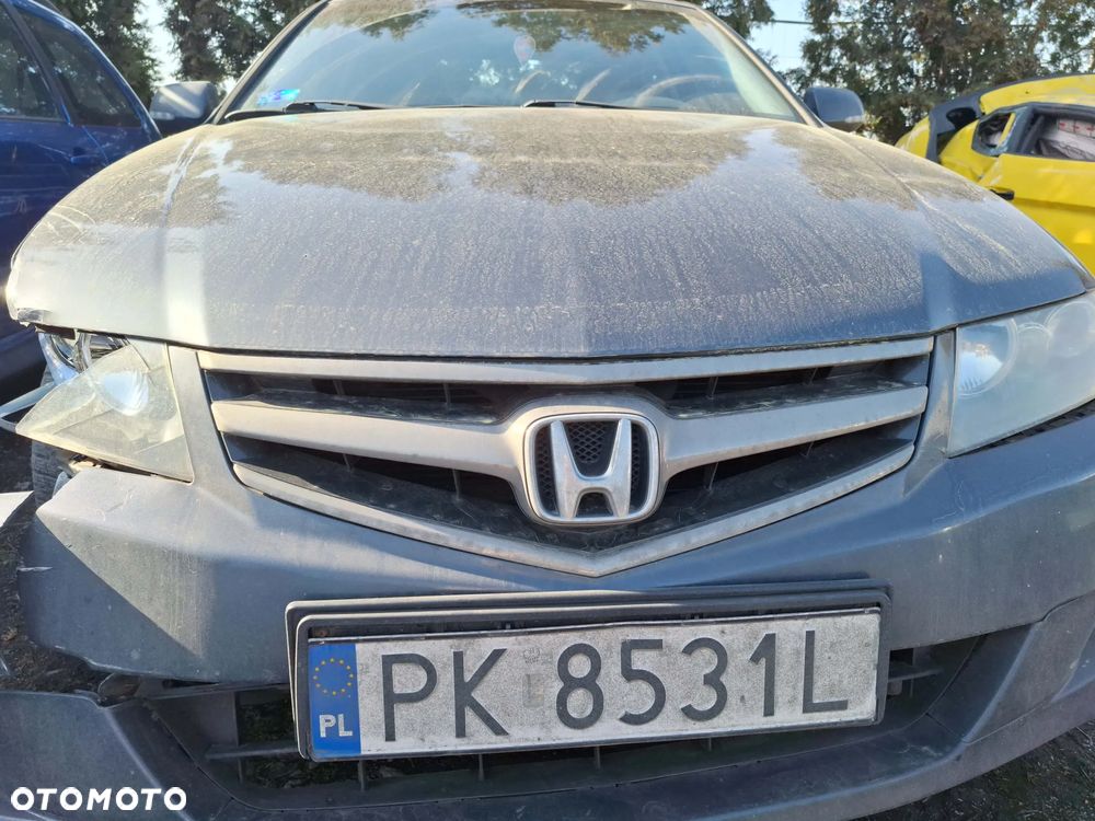 Honda Accord 2.0 Comfort - 11