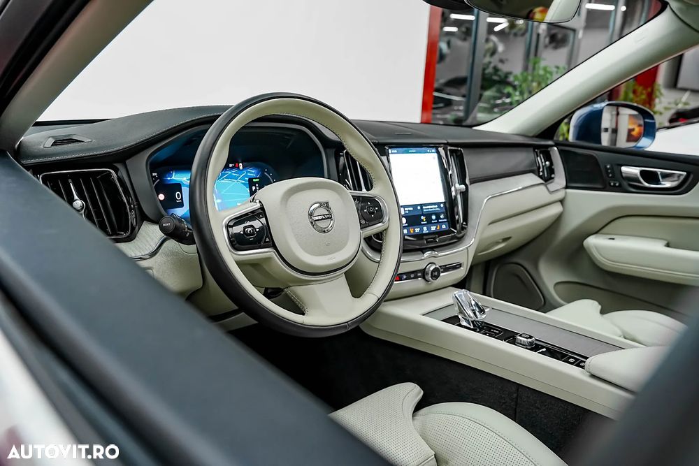 Volvo XC 60 Recharge T6 Twin Engine eAWD Inscription Expression - 18