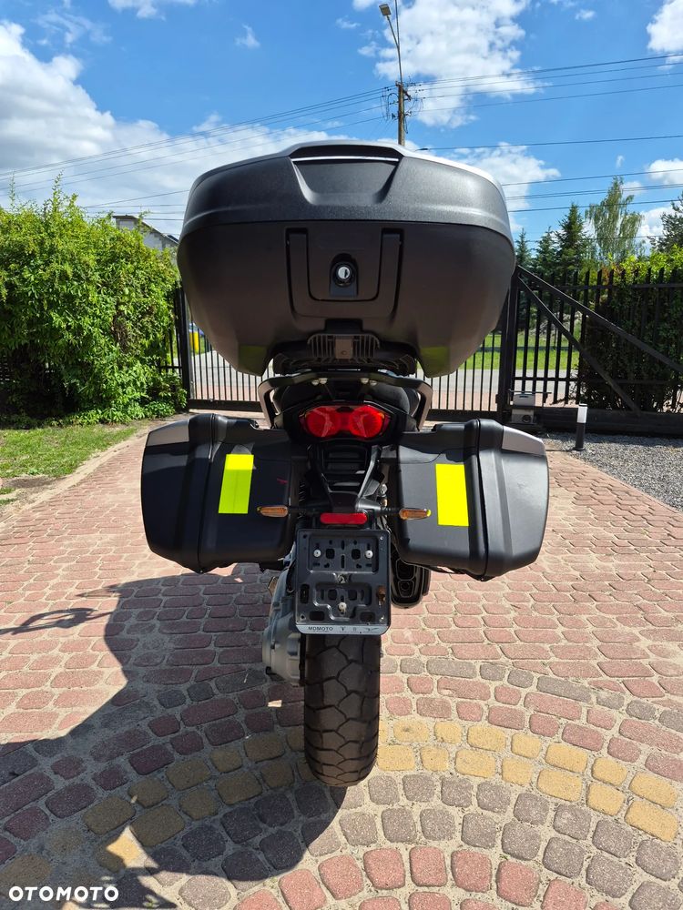Moto Guzzi Stelvio - 15