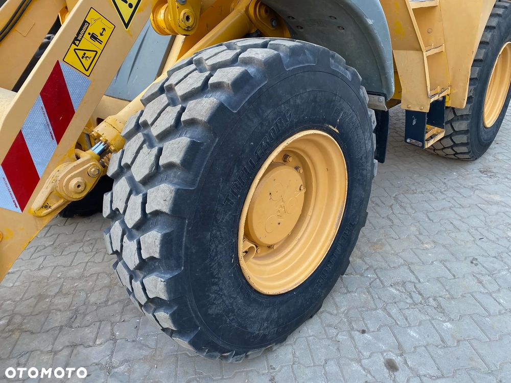Liebherr L524, ŁYŻKA + WIDŁY, SZYBKOZŁĄCZE, Z NIEMIEC, WZOROWO UTRZYMANA - 30